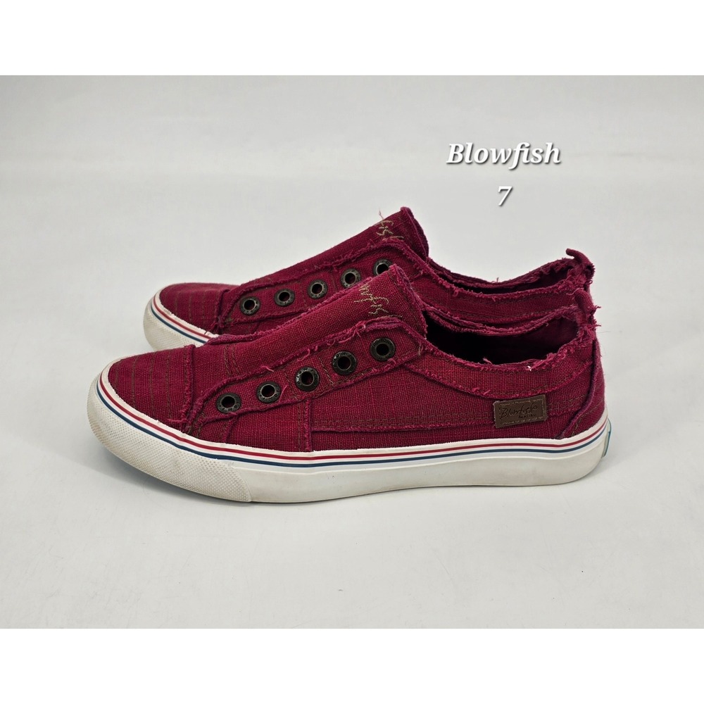 Blowfish Malibu Size 7 Burgundy Red Distressed Canvas Laceless Sneakers Boho